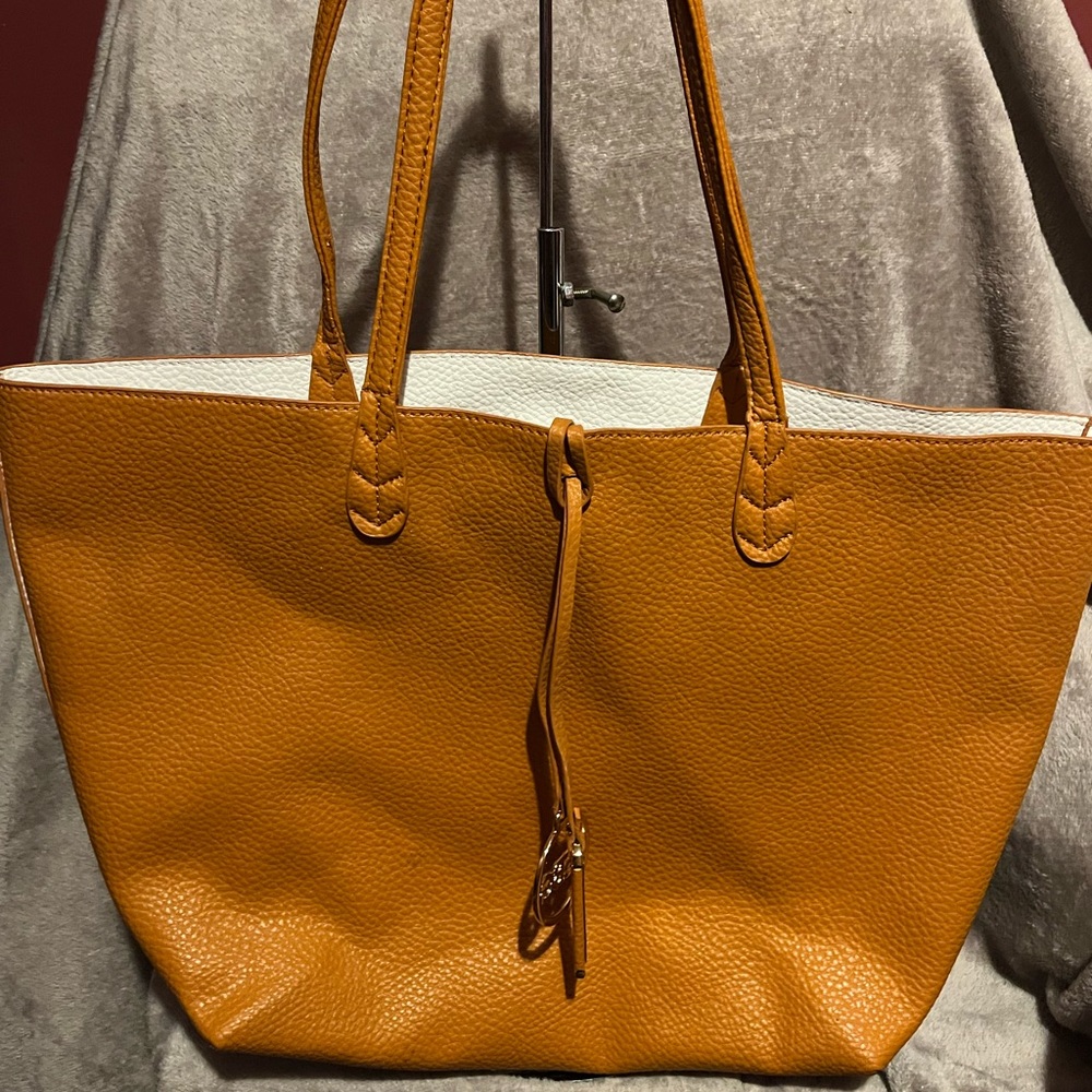 BCBG tote and purse set